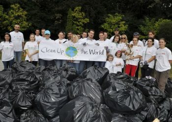 Clean Up the World Day