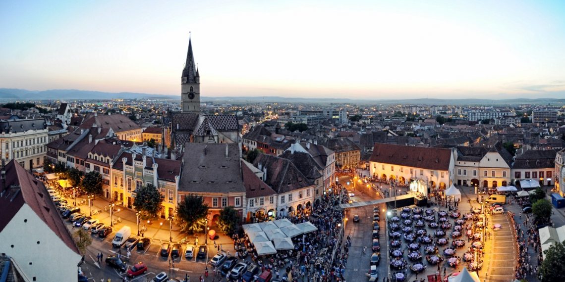 Designeri celebri la Feeric Fashion Days