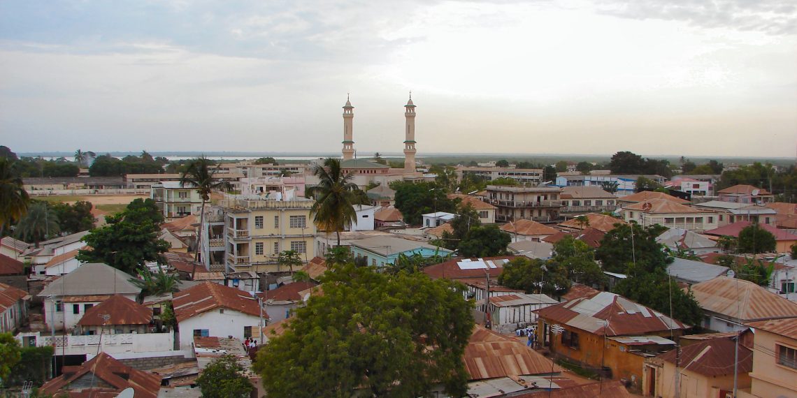 LA REVEDERE, AFRICA!