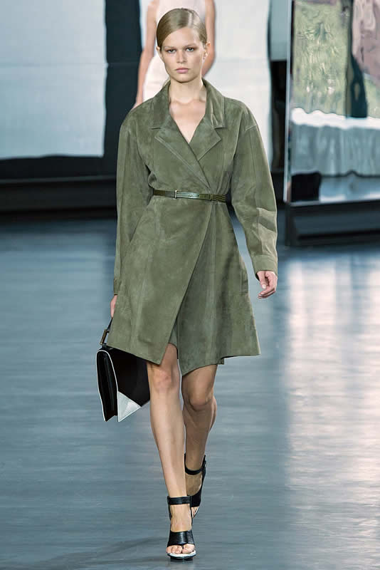 jason-wu-SS2015_piele intoarsa