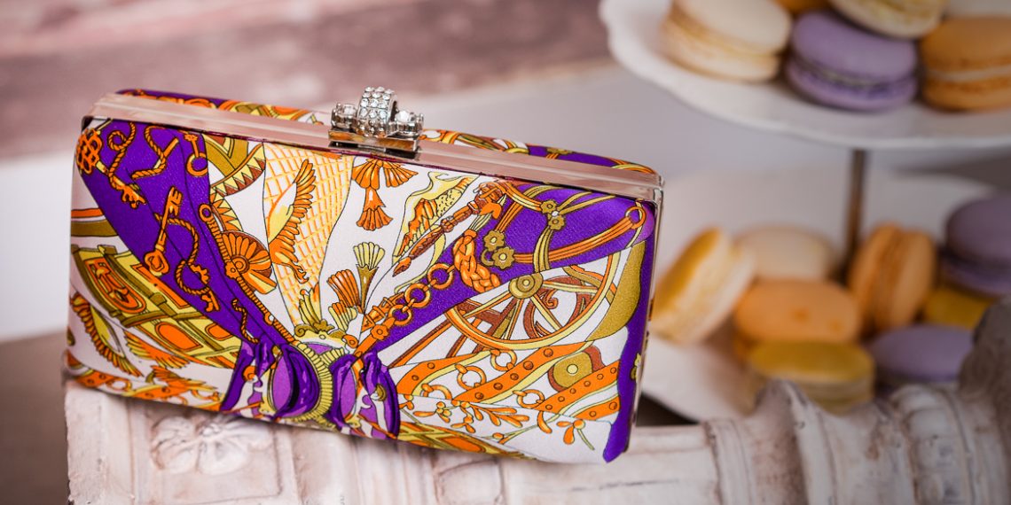 SILKDOM – povestea unui clutch din matase naturala, fabricat in Romania