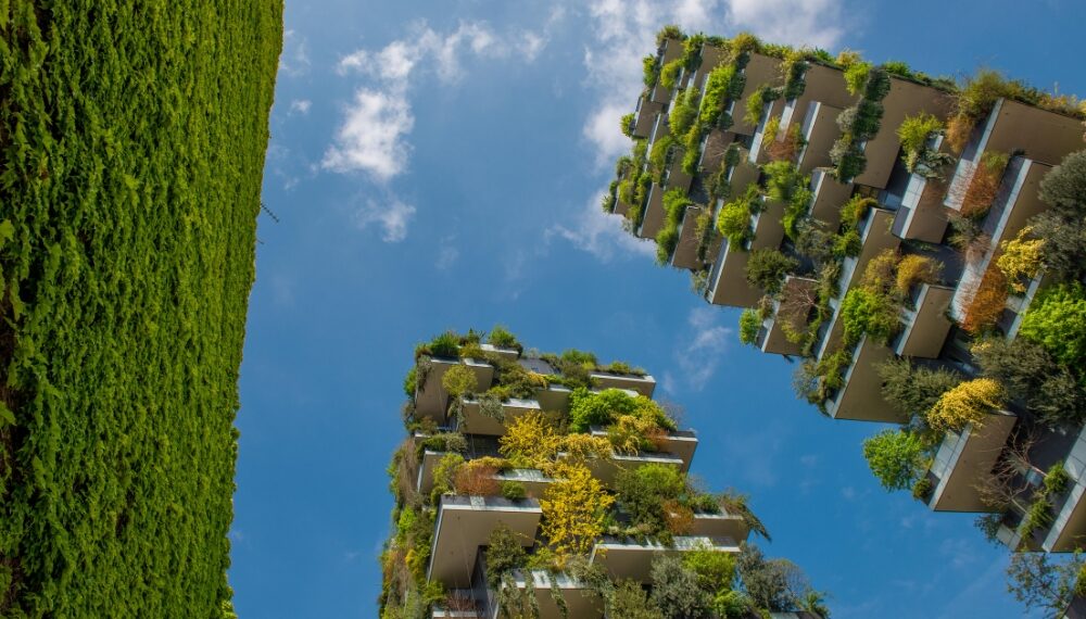 Păduri verticale în Milano